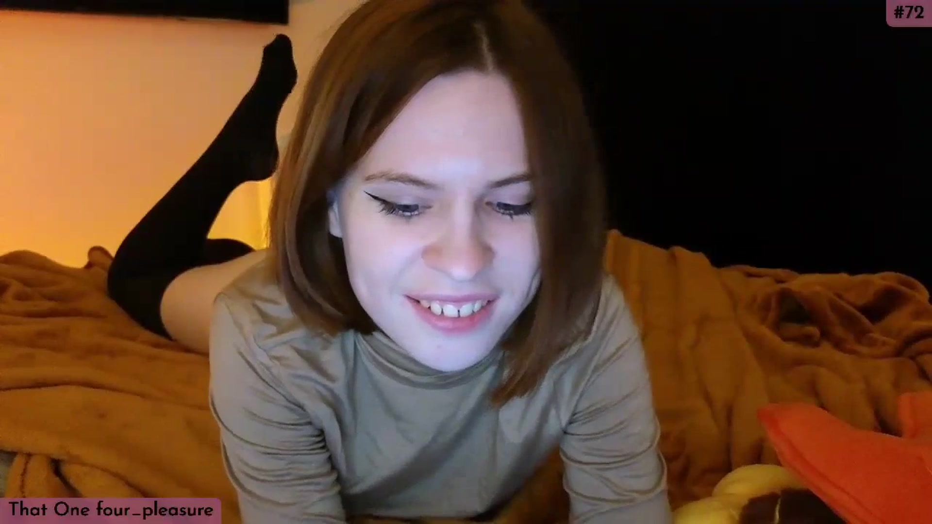Gallery image thumbnail from Yuri_elfie's myfreecams stream on, 12/03/2023, 03:42 image 18 of 20