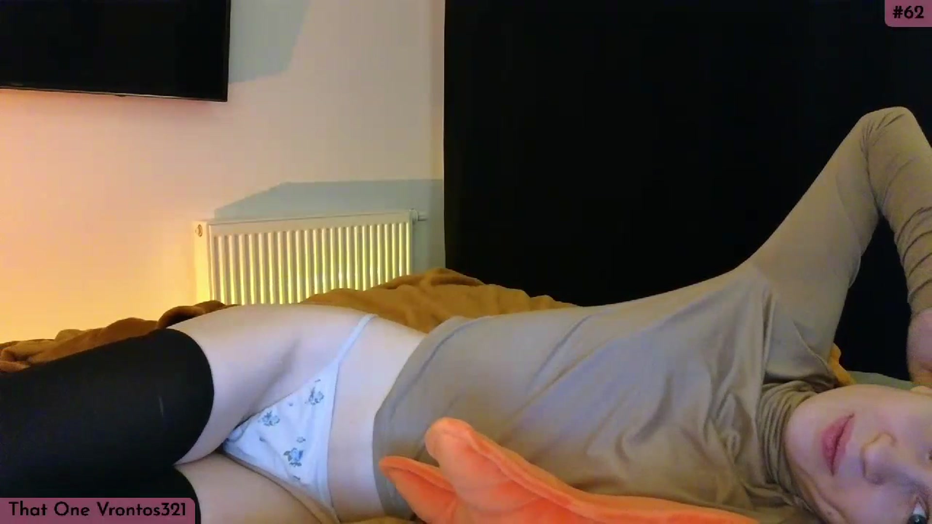 Gallery image thumbnail from Yuri_elfie's myfreecams stream on, 12/03/2023, 05:11 image 2 of 20