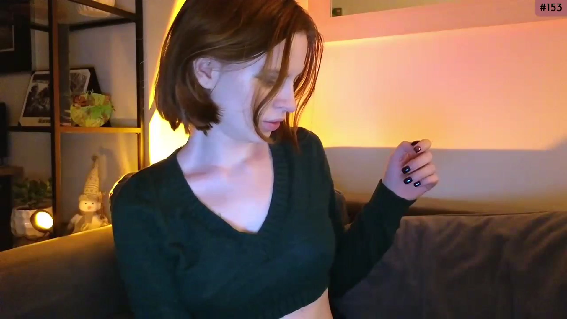 Gallery image thumbnail from Yuri_elfie's myfreecams stream on, 12/13/2023, 02:28 image 7 of 20