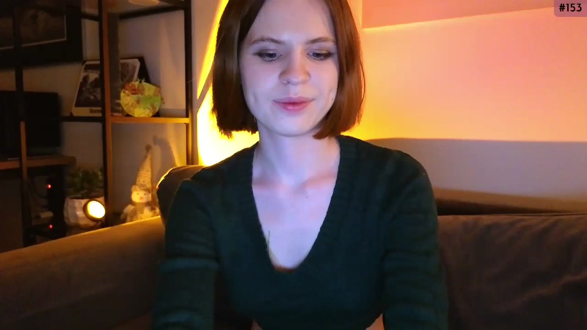 Gallery image thumbnail from Yuri_elfie's myfreecams stream on, 12/13/2023, 02:28 image 14 of 20