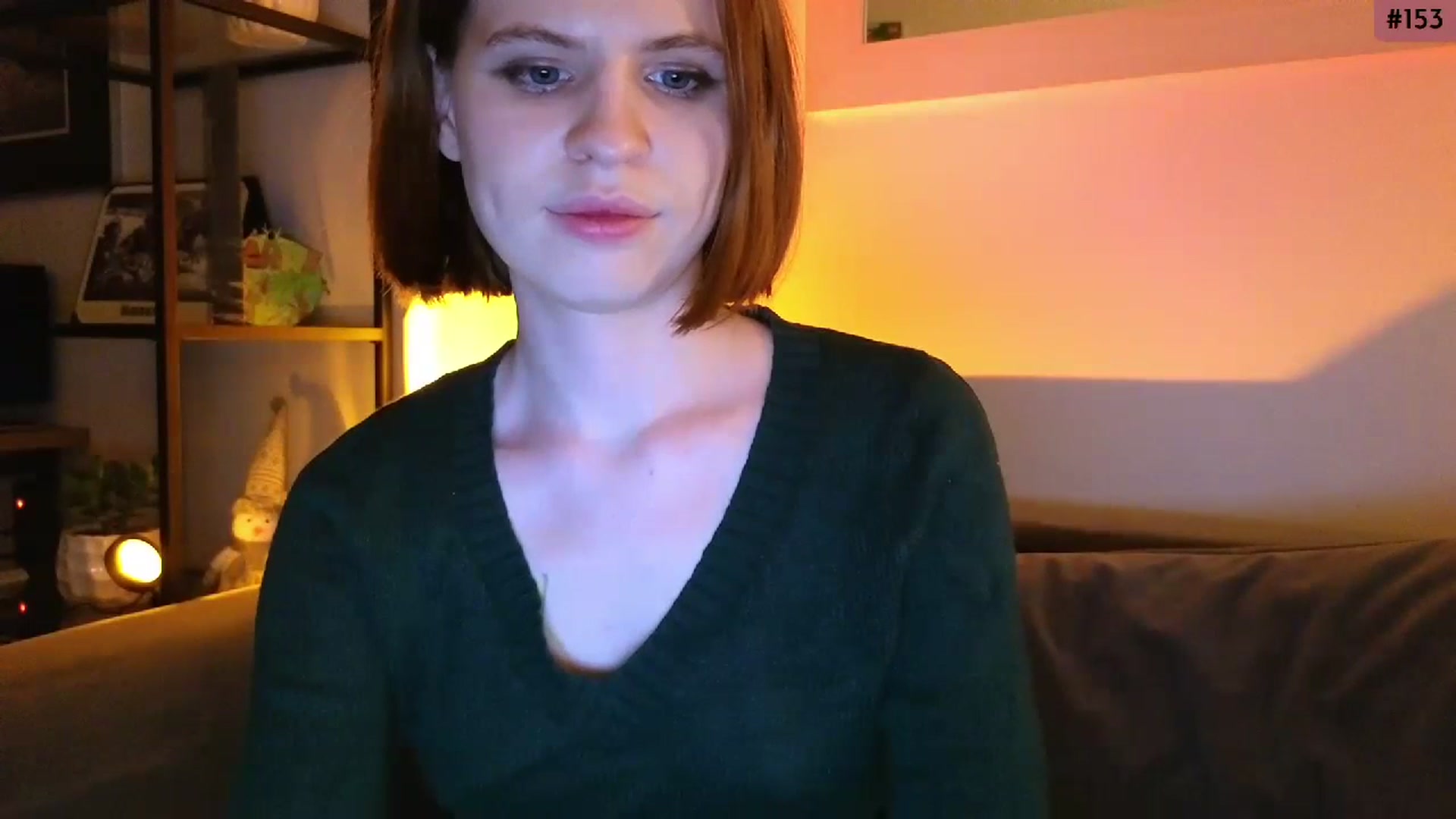Gallery image thumbnail from Yuri_elfie's myfreecams stream on, 12/13/2023, 03:04 image 7 of 20