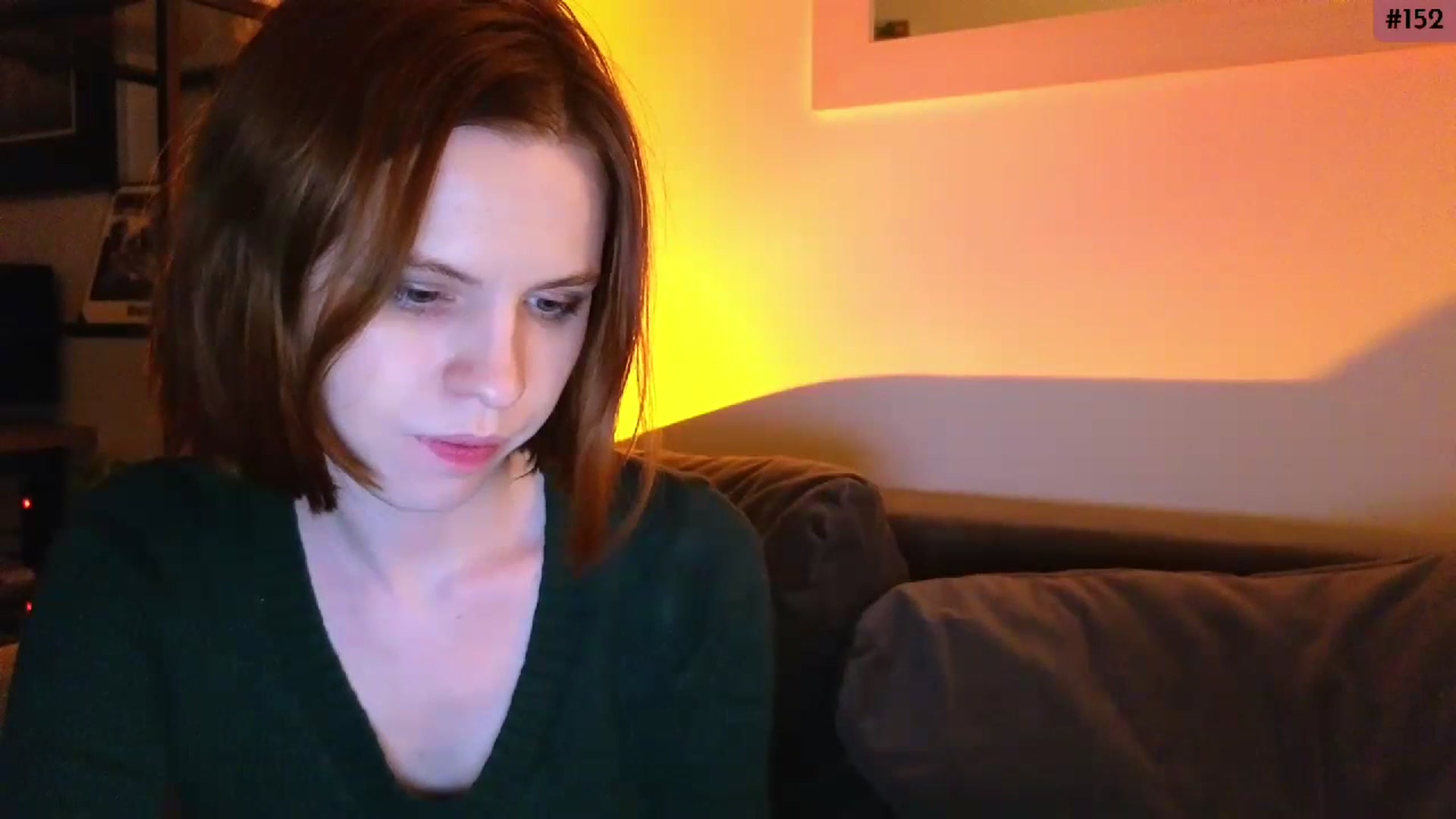 Gallery image thumbnail from Yuri_elfie's myfreecams stream on, 12/13/2023, 03:04 image 16 of 20