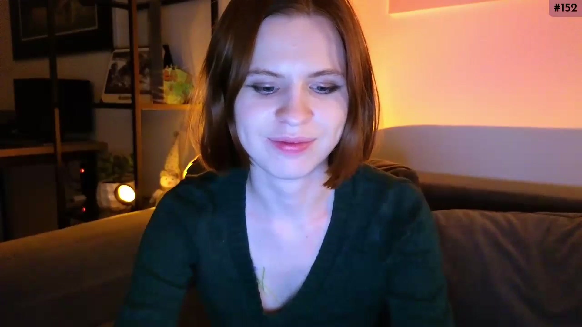 Gallery image thumbnail from Yuri_elfie's myfreecams stream on, 12/13/2023, 03:28 image 11 of 20