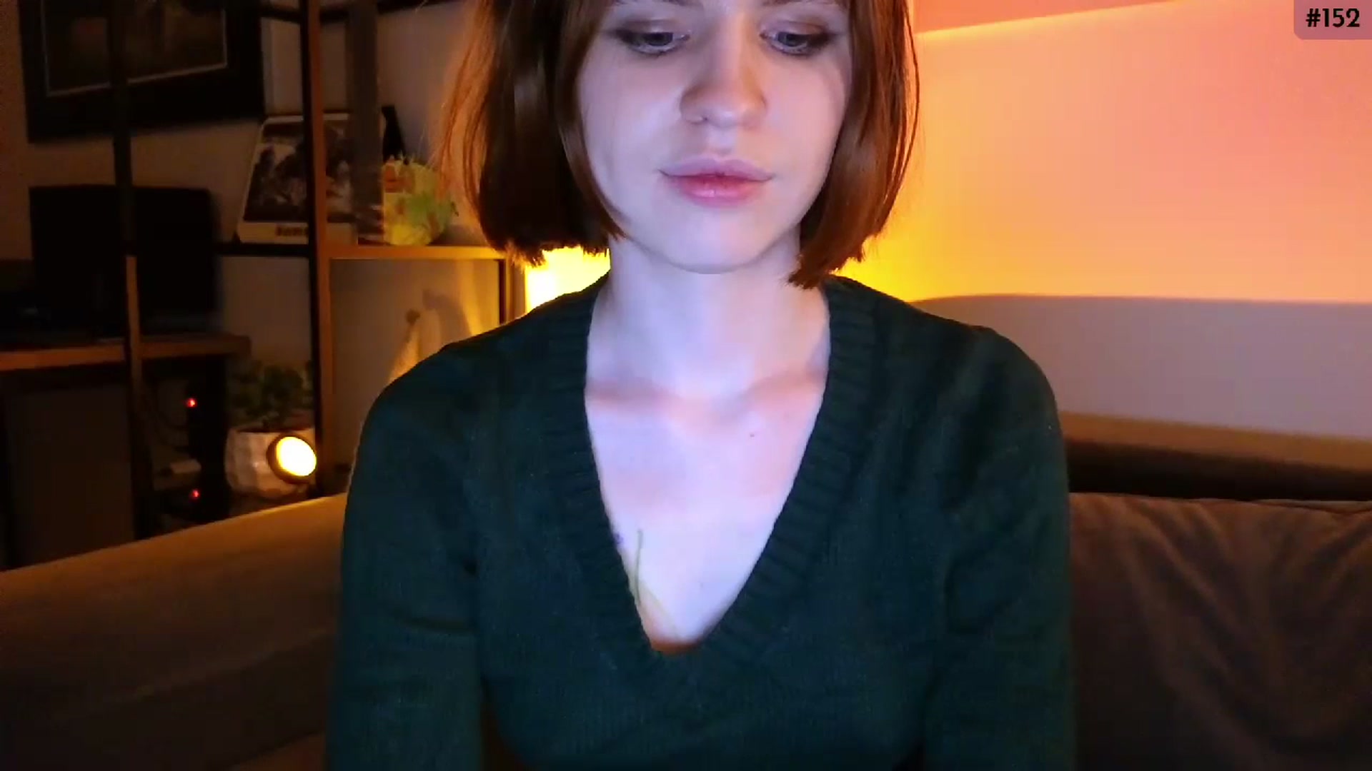 Gallery image thumbnail from Yuri_elfie's myfreecams stream on, 12/13/2023, 03:28 image 12 of 20