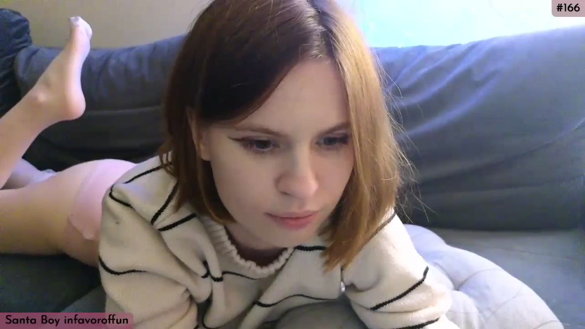 Gallery image thumbnail from Yuri_elfie's myfreecams stream on, 12/17/2023, 02:18 image 12 of 20