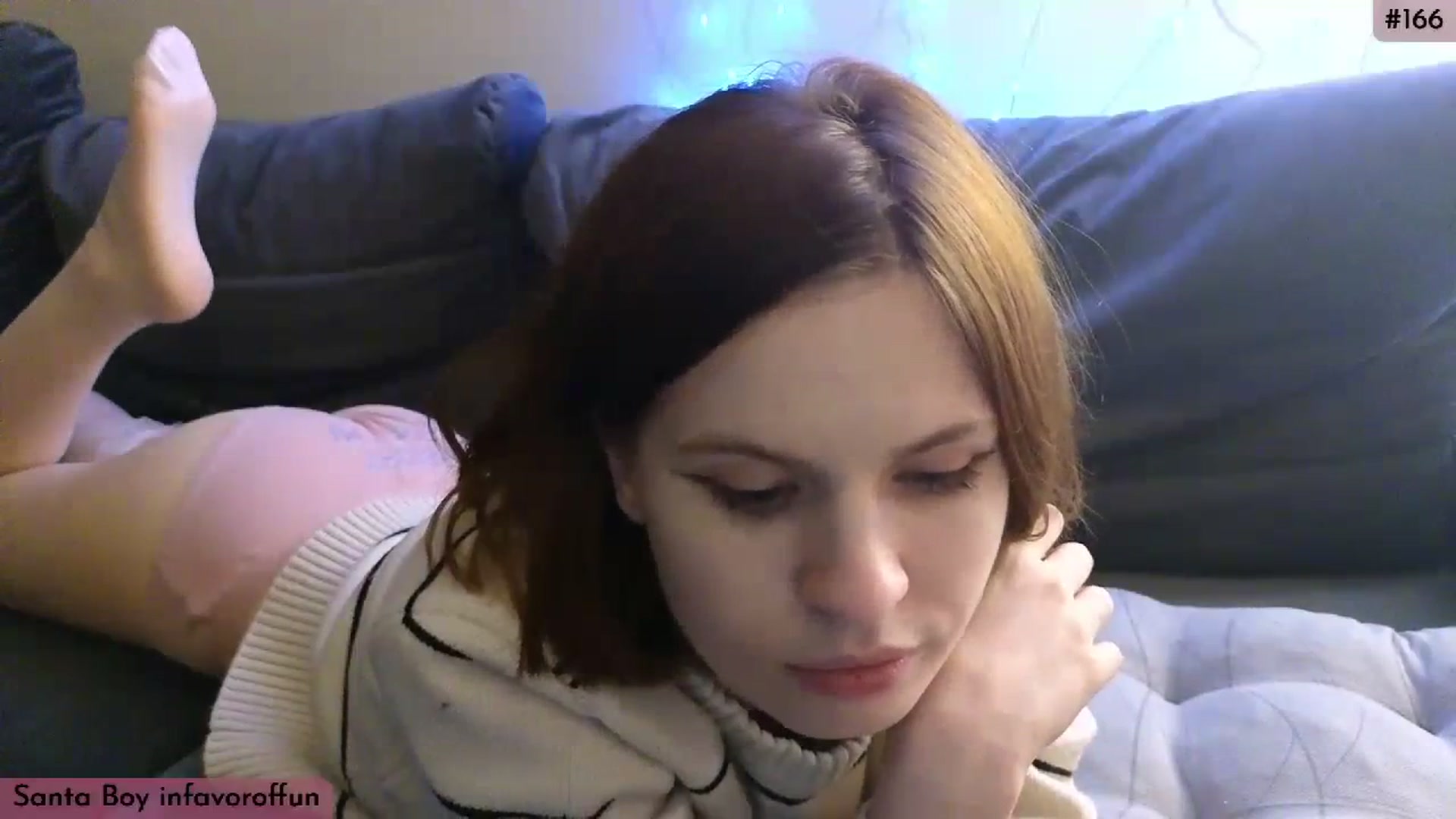 Gallery image thumbnail from Yuri_elfie's myfreecams stream on, 12/17/2023, 02:18 image 18 of 20