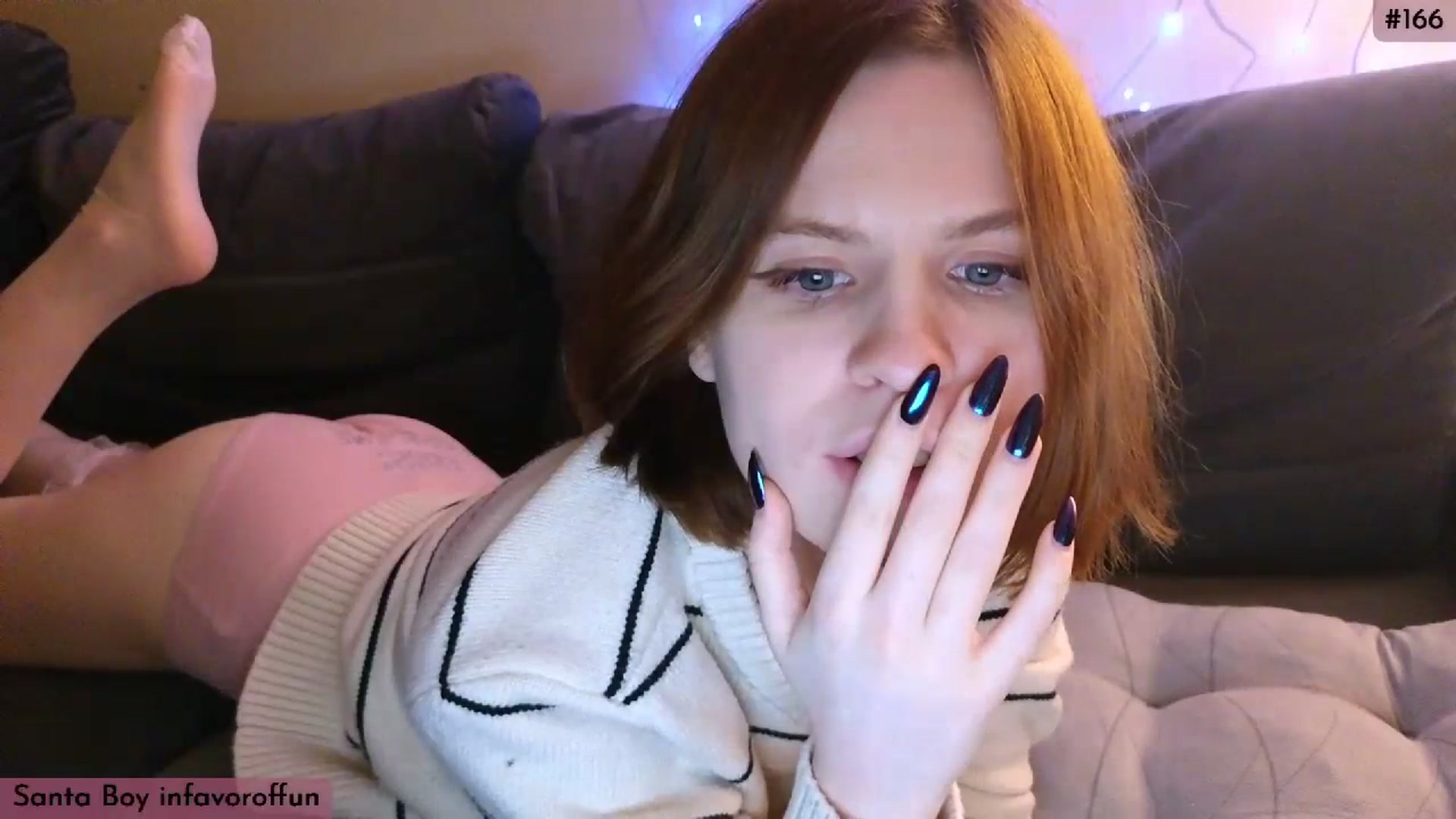 Gallery image thumbnail from Yuri_elfie's myfreecams stream on, 12/17/2023, 02:18 image 15 of 20