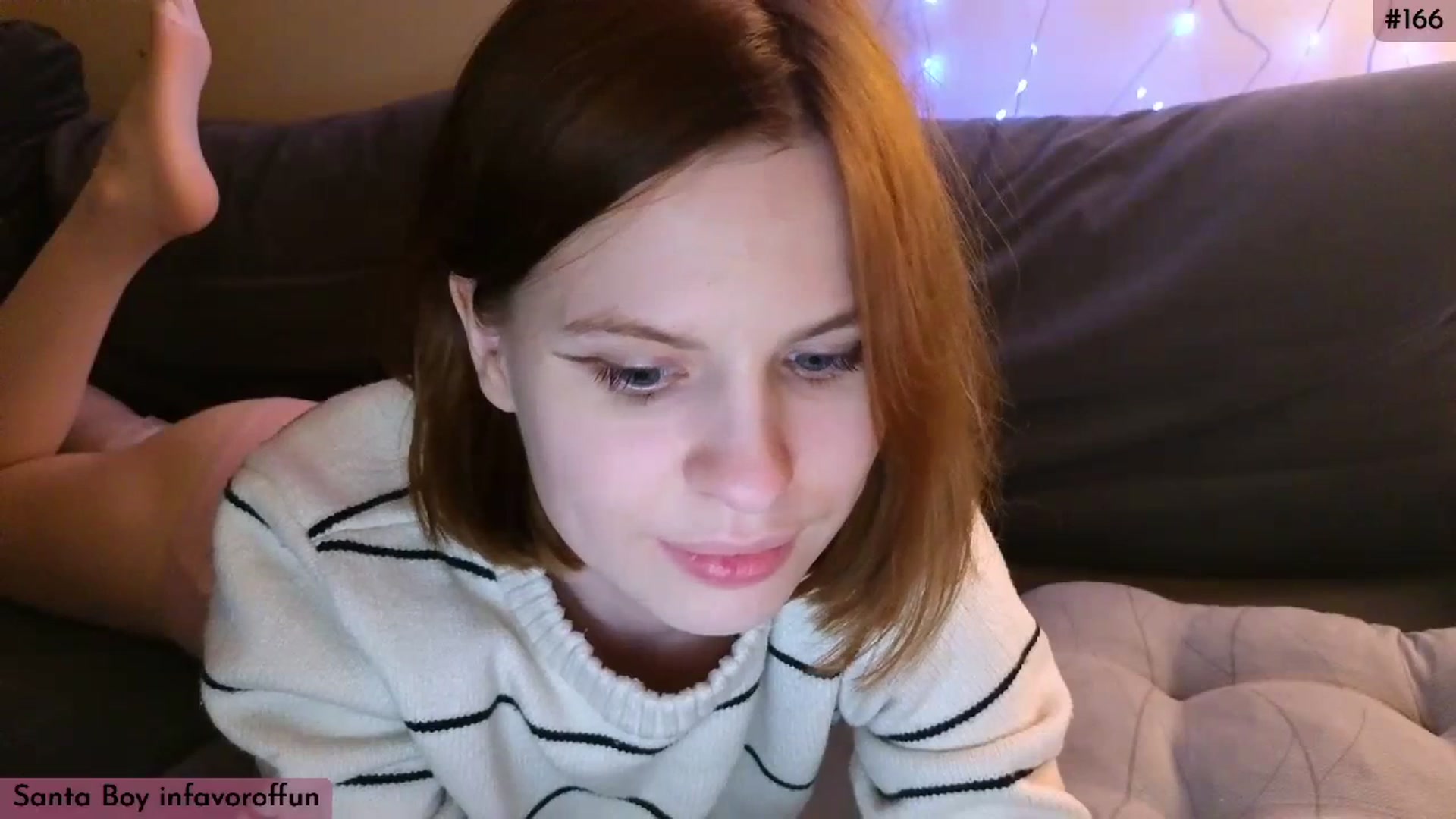 Gallery image thumbnail from Yuri_elfie's myfreecams stream on, 12/17/2023, 02:18 image 17 of 20