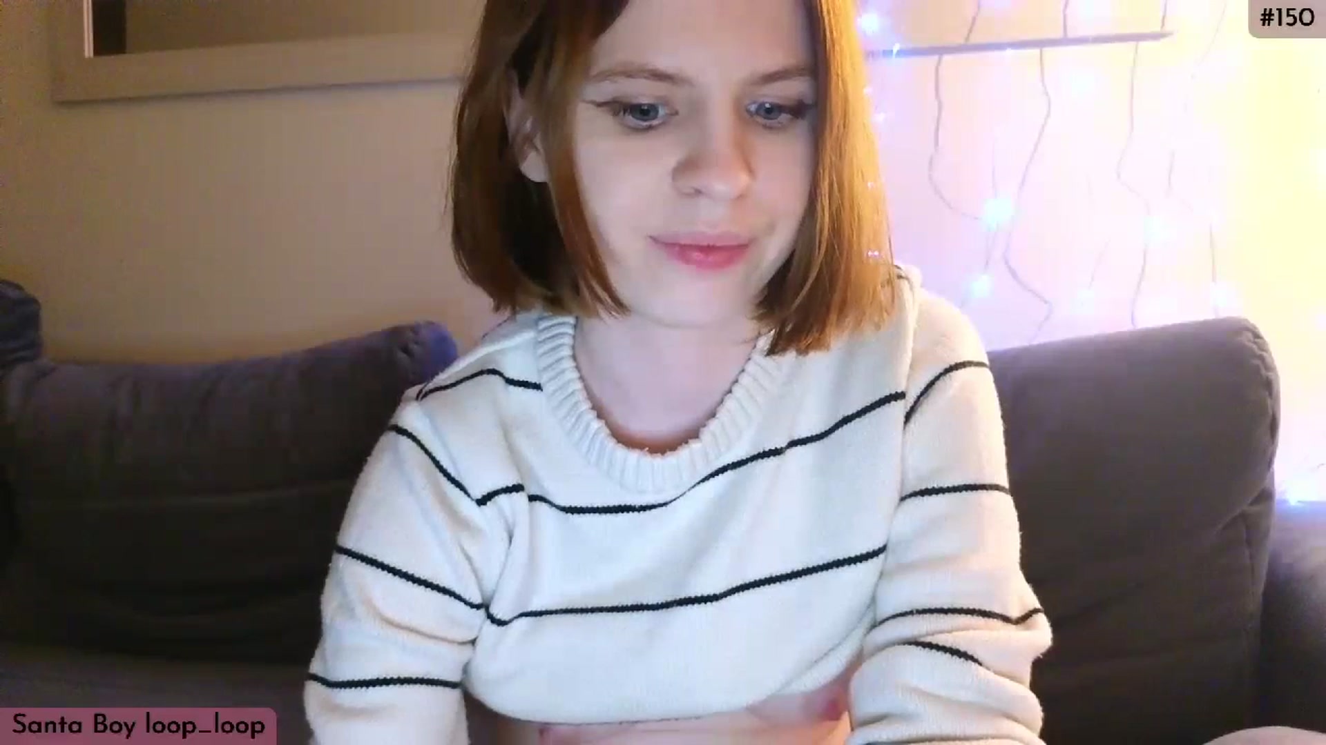 Gallery image thumbnail from Yuri_elfie's myfreecams stream on, 12/17/2023, 03:32 image 18 of 20