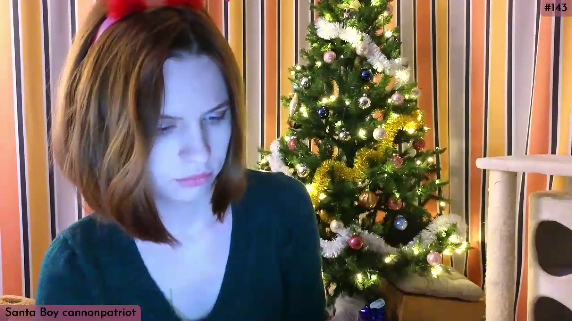 Gallery image thumbnail from Yuri_elfie's myfreecams stream on, 12/25/2023, 03:26 image 7 of 20