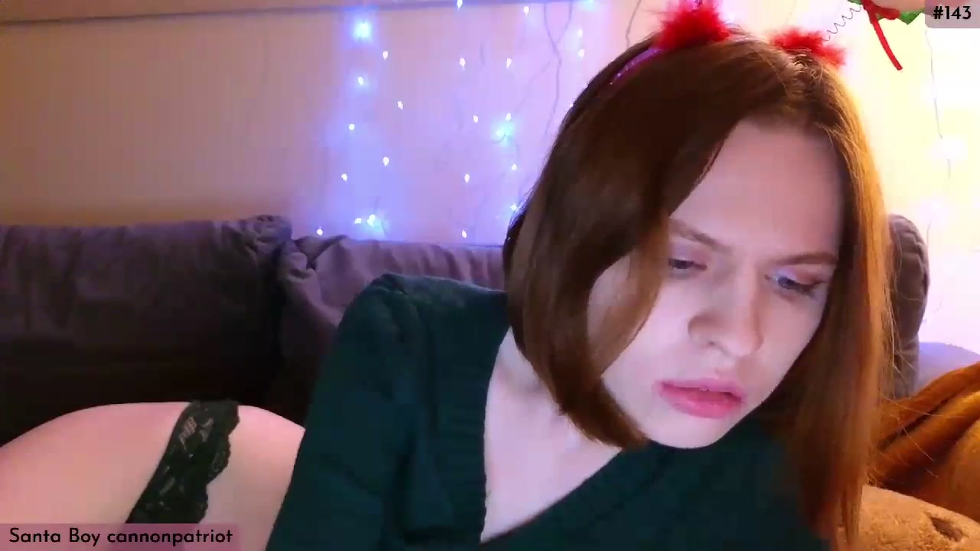 Gallery image thumbnail from Yuri_elfie's myfreecams stream on, 12/25/2023, 03:26 image 16 of 20