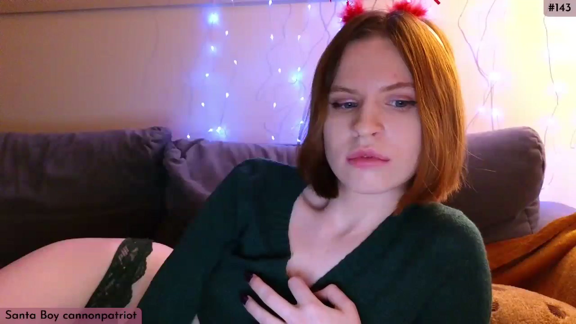 Gallery image thumbnail from Yuri_elfie's myfreecams stream on, 12/25/2023, 03:26 image 15 of 20