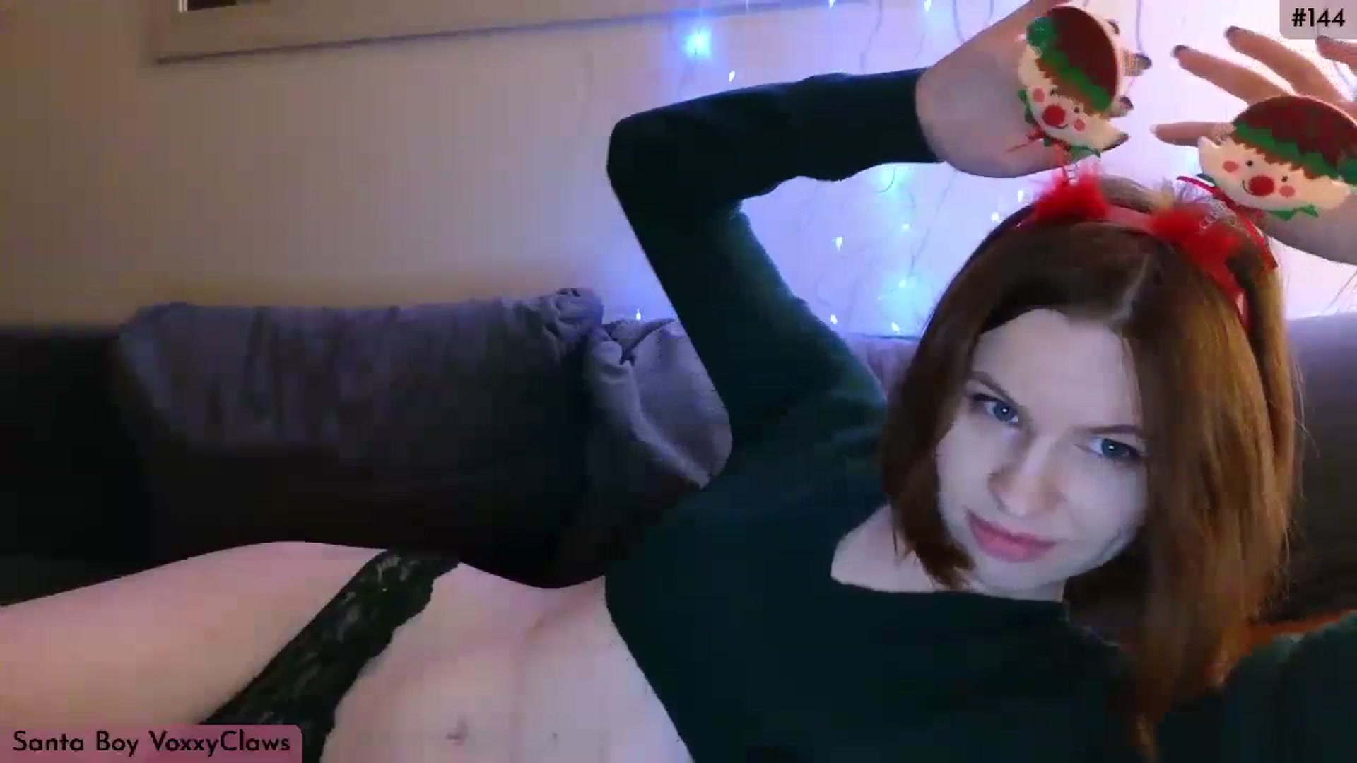 Gallery image thumbnail from Yuri_elfie's myfreecams stream on, 12/25/2023, 03:53 image 8 of 20