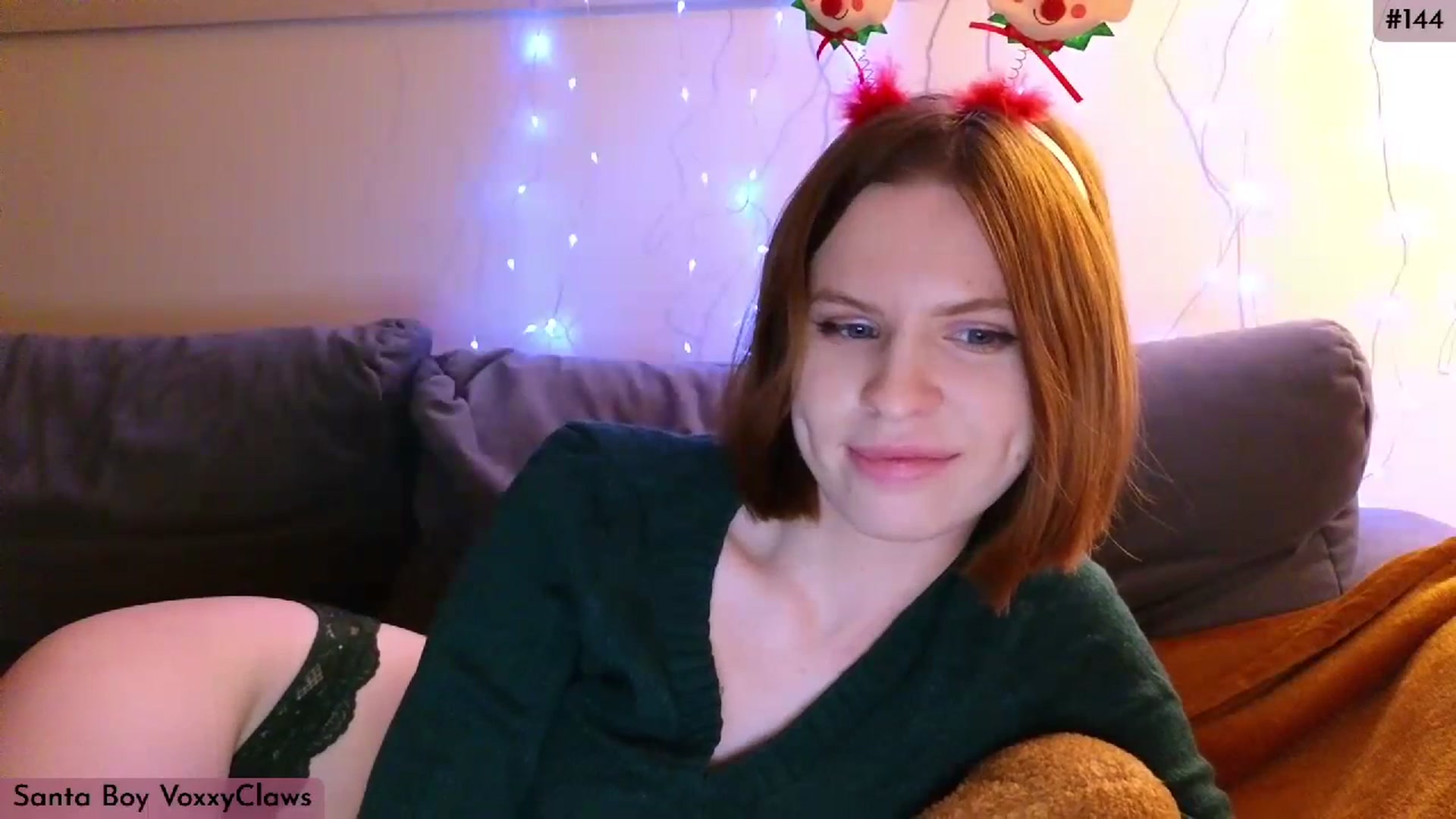 Gallery image thumbnail from Yuri_elfie's myfreecams stream on, 12/25/2023, 03:53 image 5 of 20