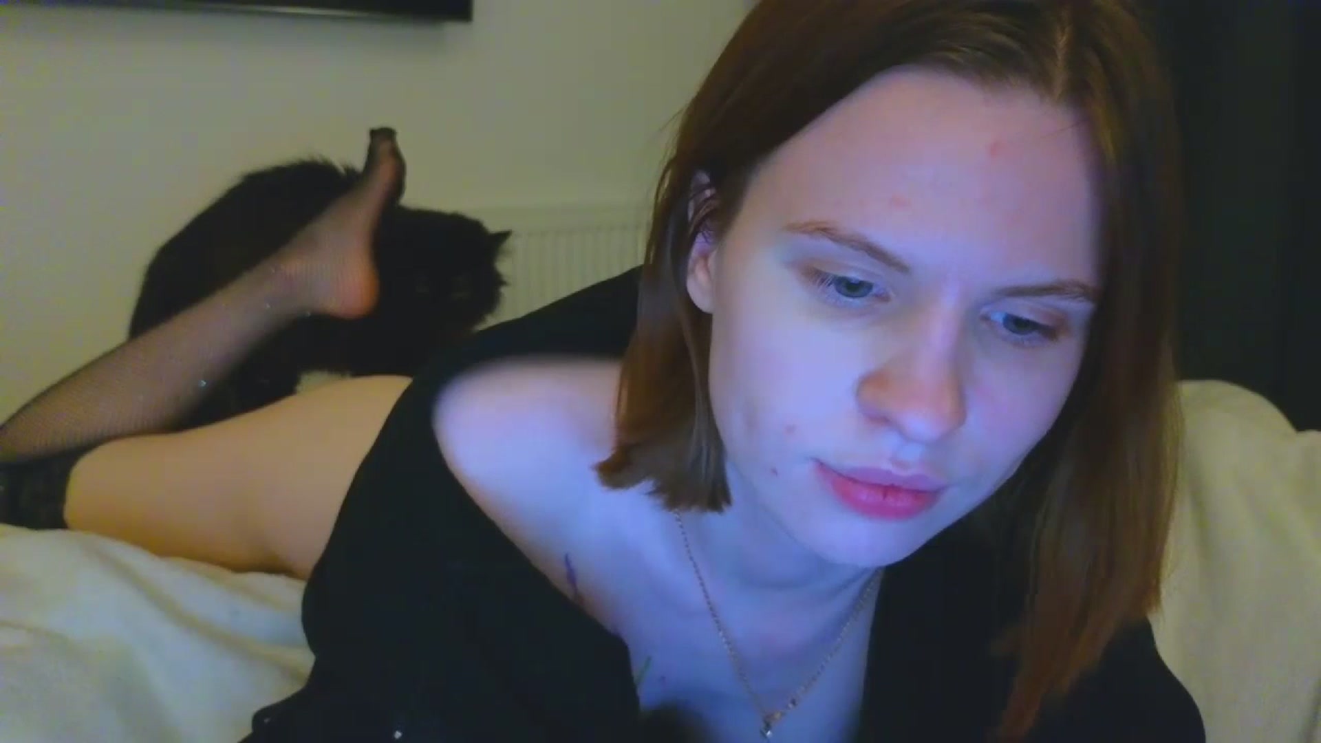 Gallery image thumbnail from Yuri_elfie's myfreecams stream on, 02/05/2024, 04:42 image 3 of 20