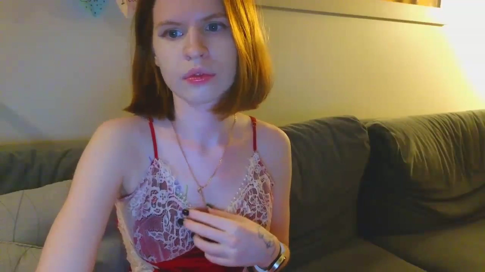 Gallery image thumbnail from Yuri_elfie's myfreecams stream on, 02/15/2024, 03:47 image 16 of 20
