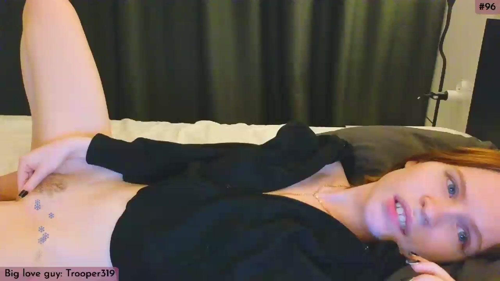 Gallery image thumbnail from Yuri_elfie's myfreecams stream on, 02/17/2024, 04:19 image 9 of 20