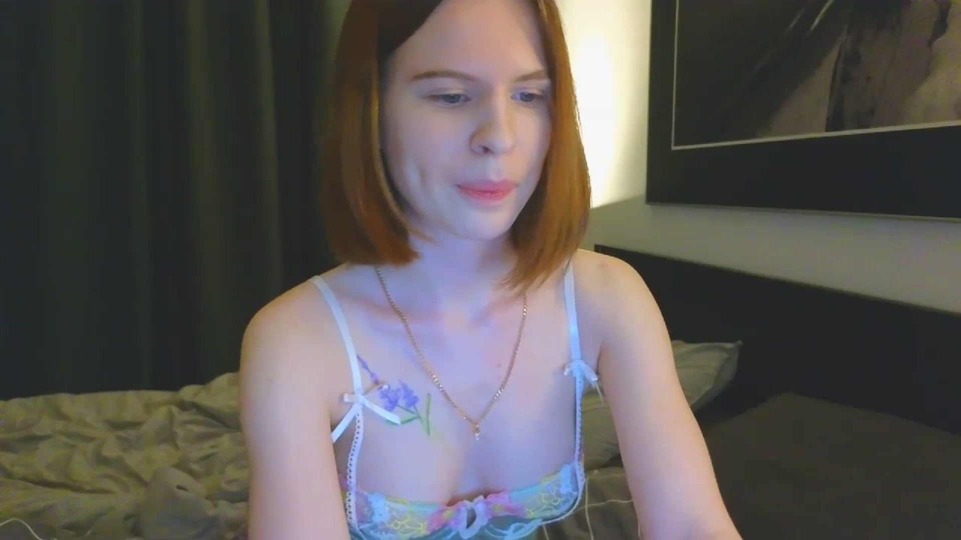 Gallery image thumbnail from Yuri_elfie's myfreecams stream on, 02/26/2024, 04:43 image 12 of 20