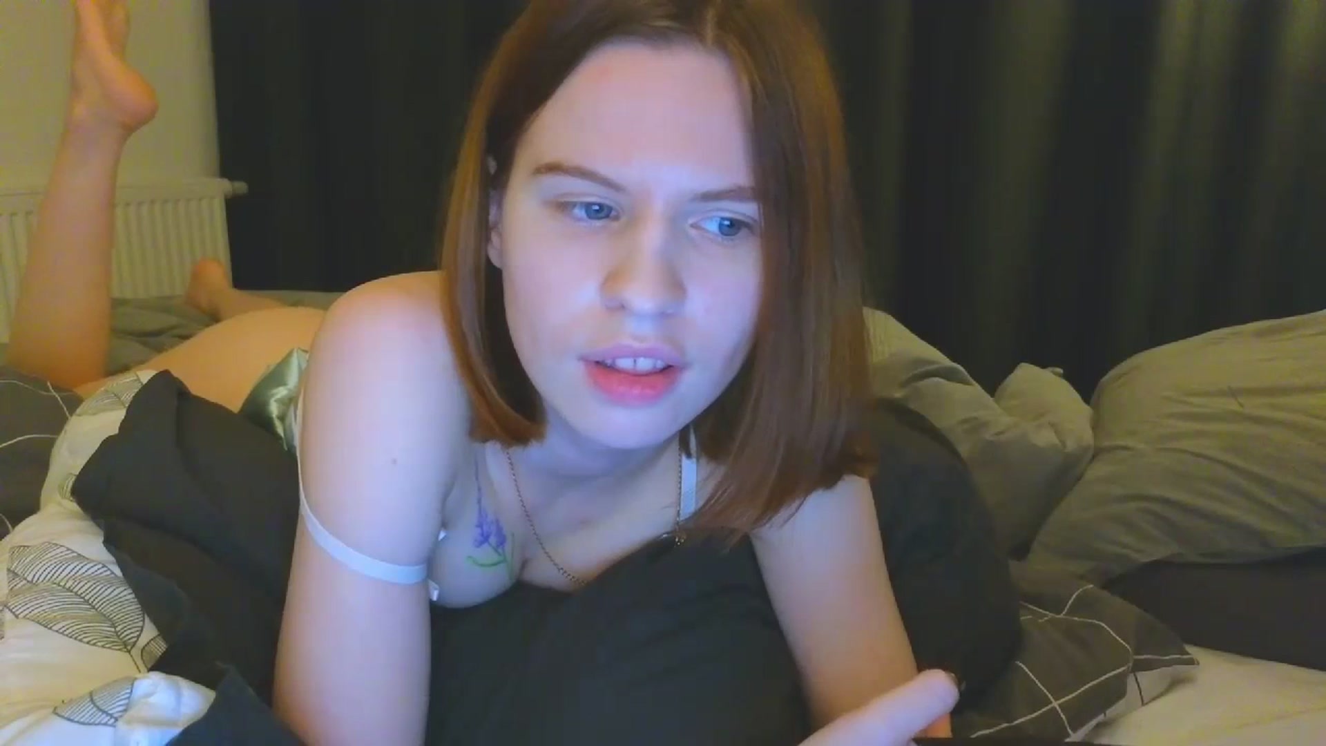 Gallery image thumbnail from Yuri_elfie's myfreecams stream on, 02/26/2024, 05:44 image 18 of 20