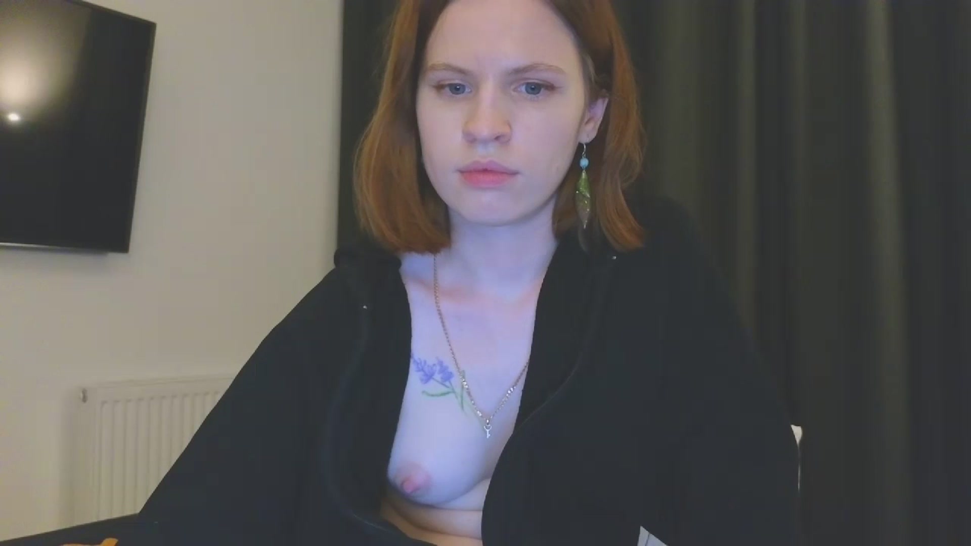 Gallery image thumbnail from Yuri_elfie's myfreecams stream on, 03/05/2024, 04:51 image 3 of 20