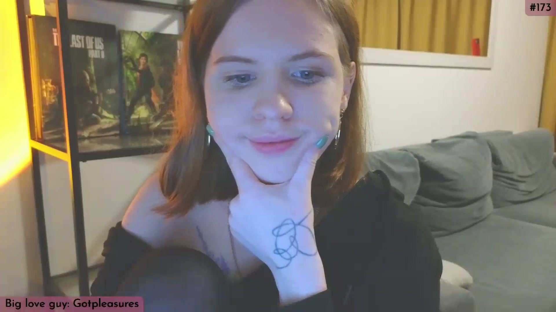 Gallery image thumbnail from Yuri_elfie's myfreecams stream on, 03/07/2024, 04:07 image 20 of 20
