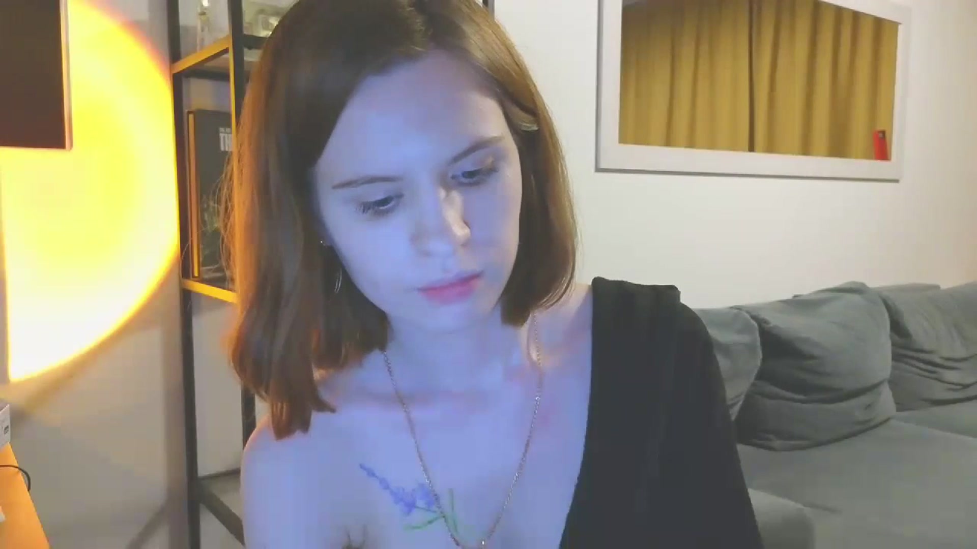 Gallery image thumbnail from Yuri_elfie's myfreecams stream on, 03/07/2024, 06:35 image 4 of 20