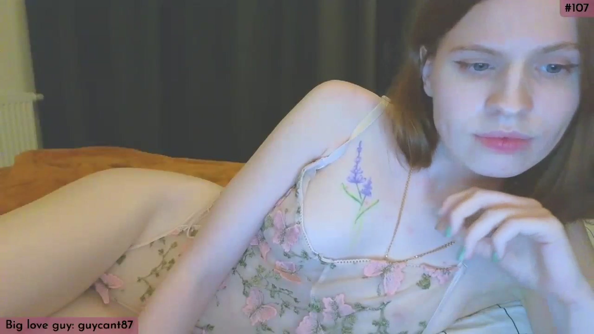 Gallery image thumbnail from Yuri_elfie's myfreecams stream on, 03/10/2024, 03:06 image 3 of 20