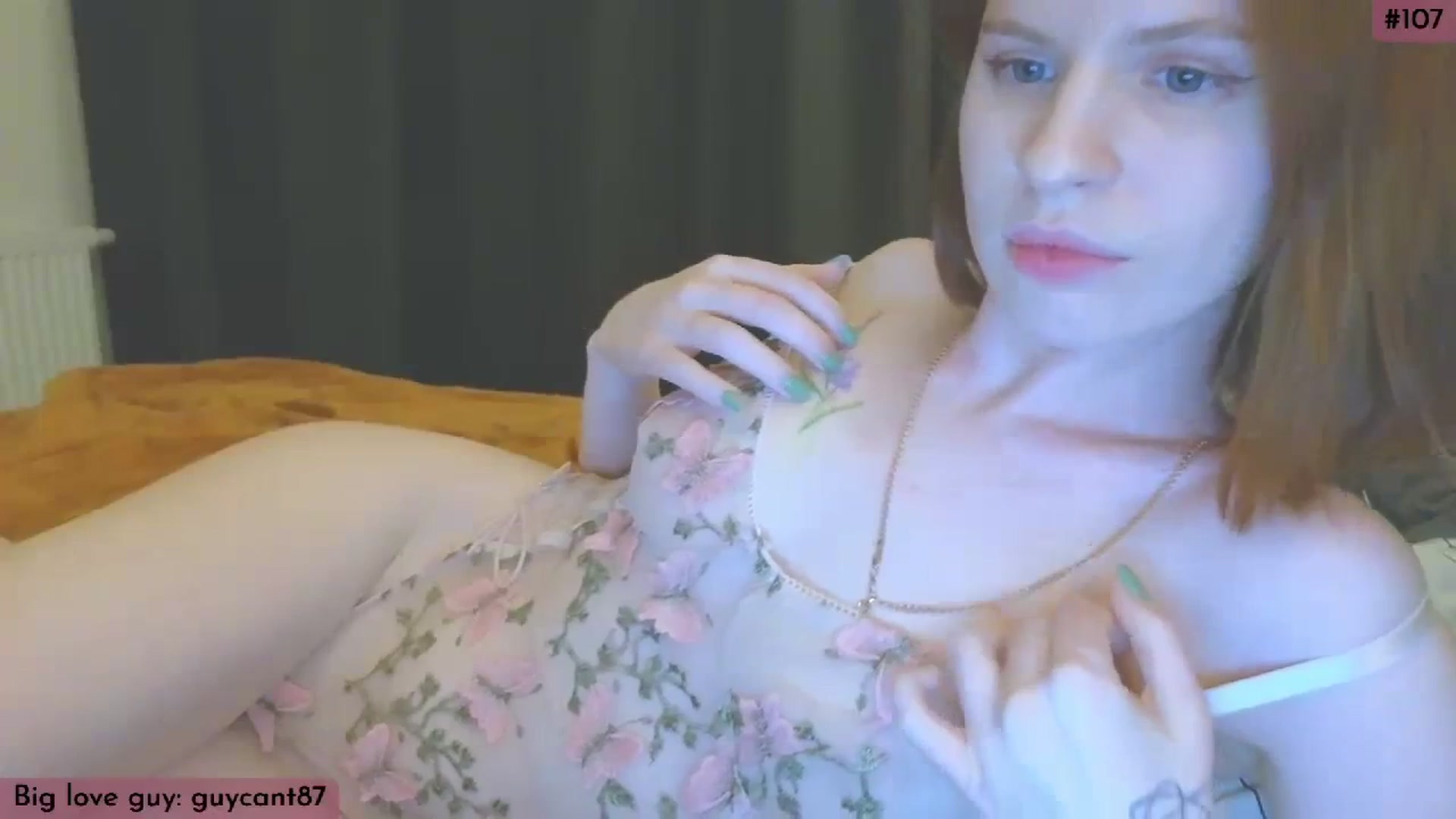 Gallery image thumbnail from Yuri_elfie's myfreecams stream on, 03/10/2024, 03:06 image 4 of 20
