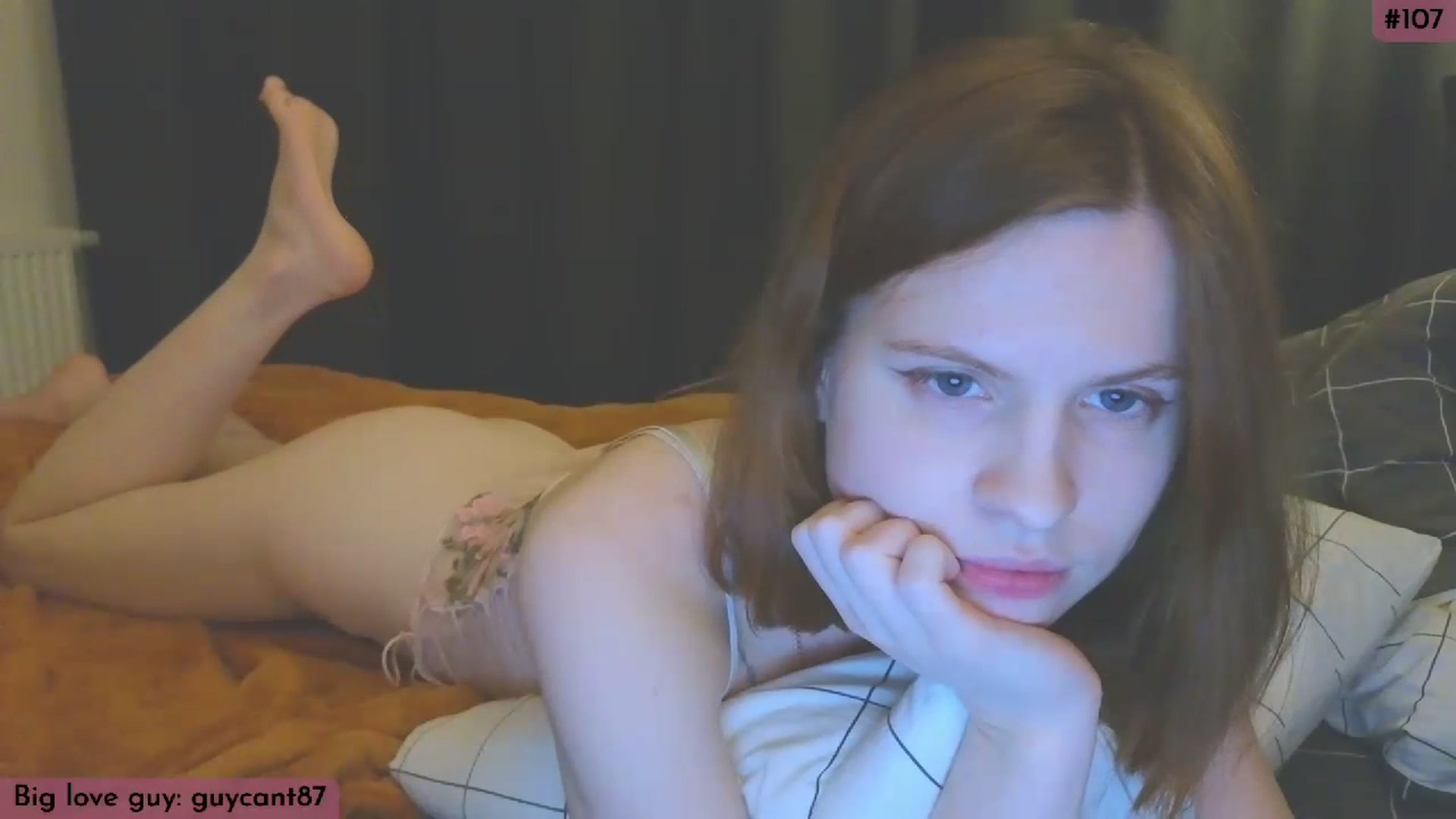 Gallery image thumbnail from Yuri_elfie's myfreecams stream on, 03/10/2024, 03:06 image 11 of 20