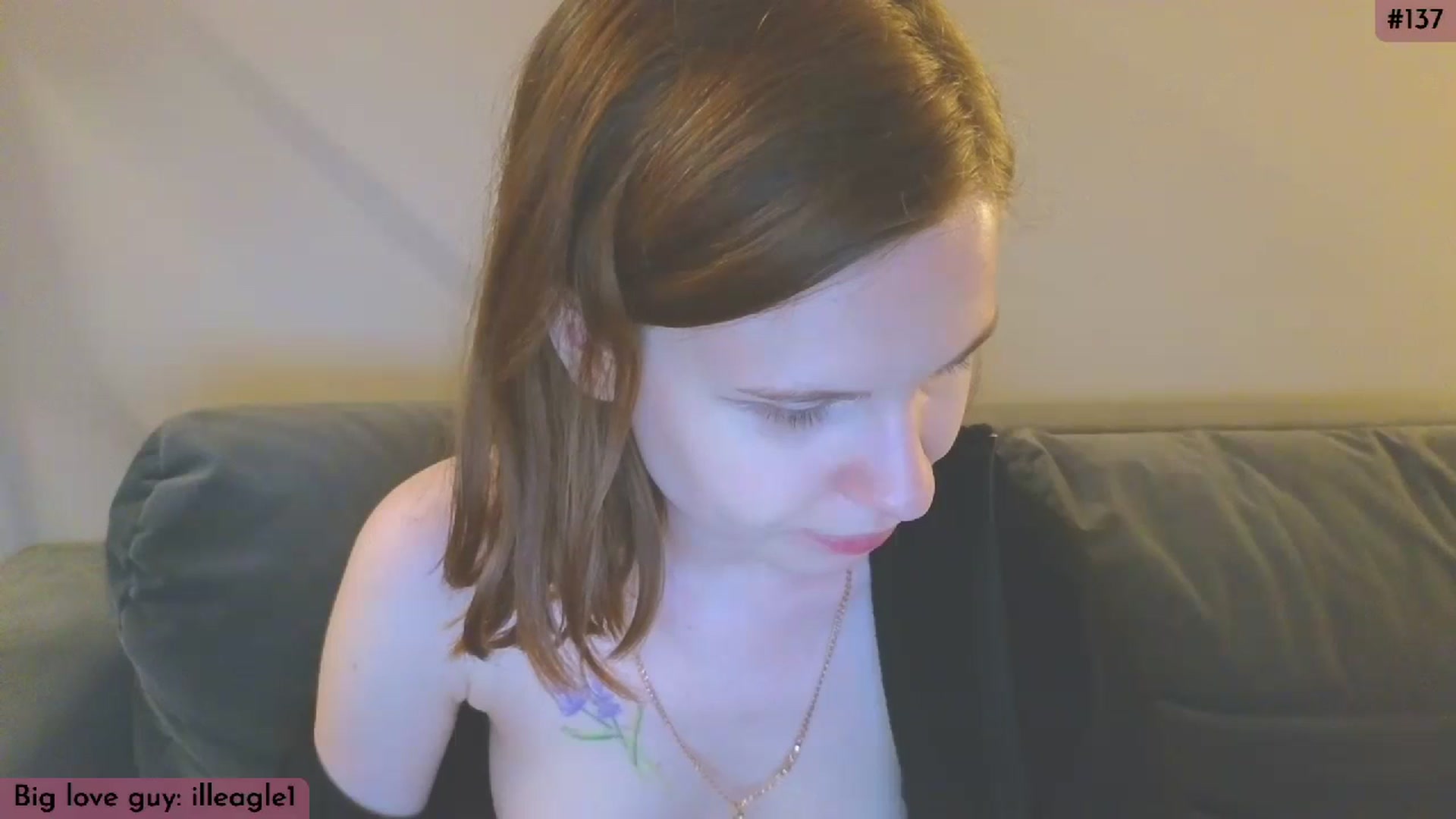 Gallery image thumbnail from Yuri_elfie's myfreecams stream on, 03/21/2024, 03:05 image 14 of 20