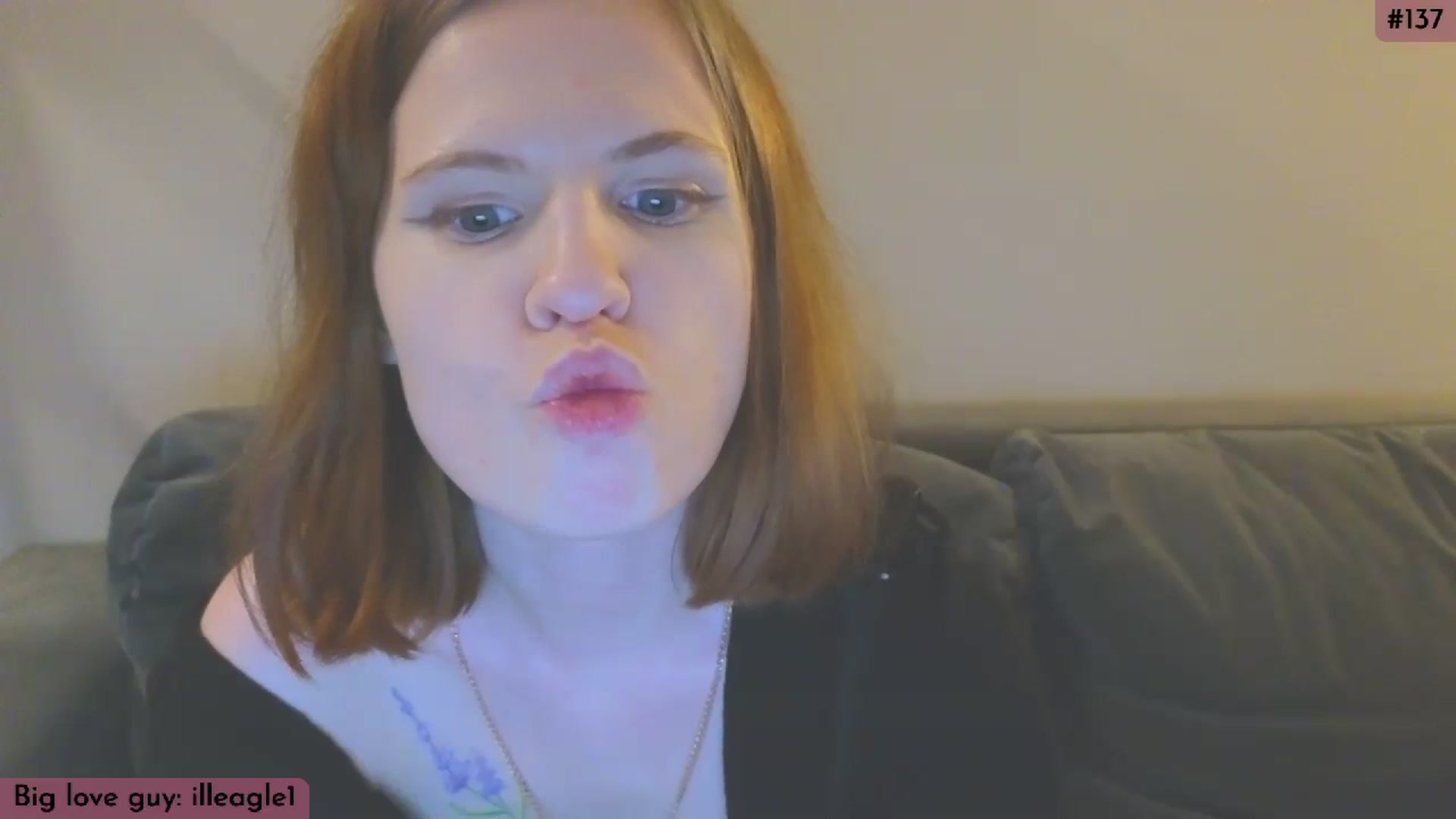 Gallery image thumbnail from Yuri_elfie's myfreecams stream on, 03/21/2024, 03:05 image 7 of 20
