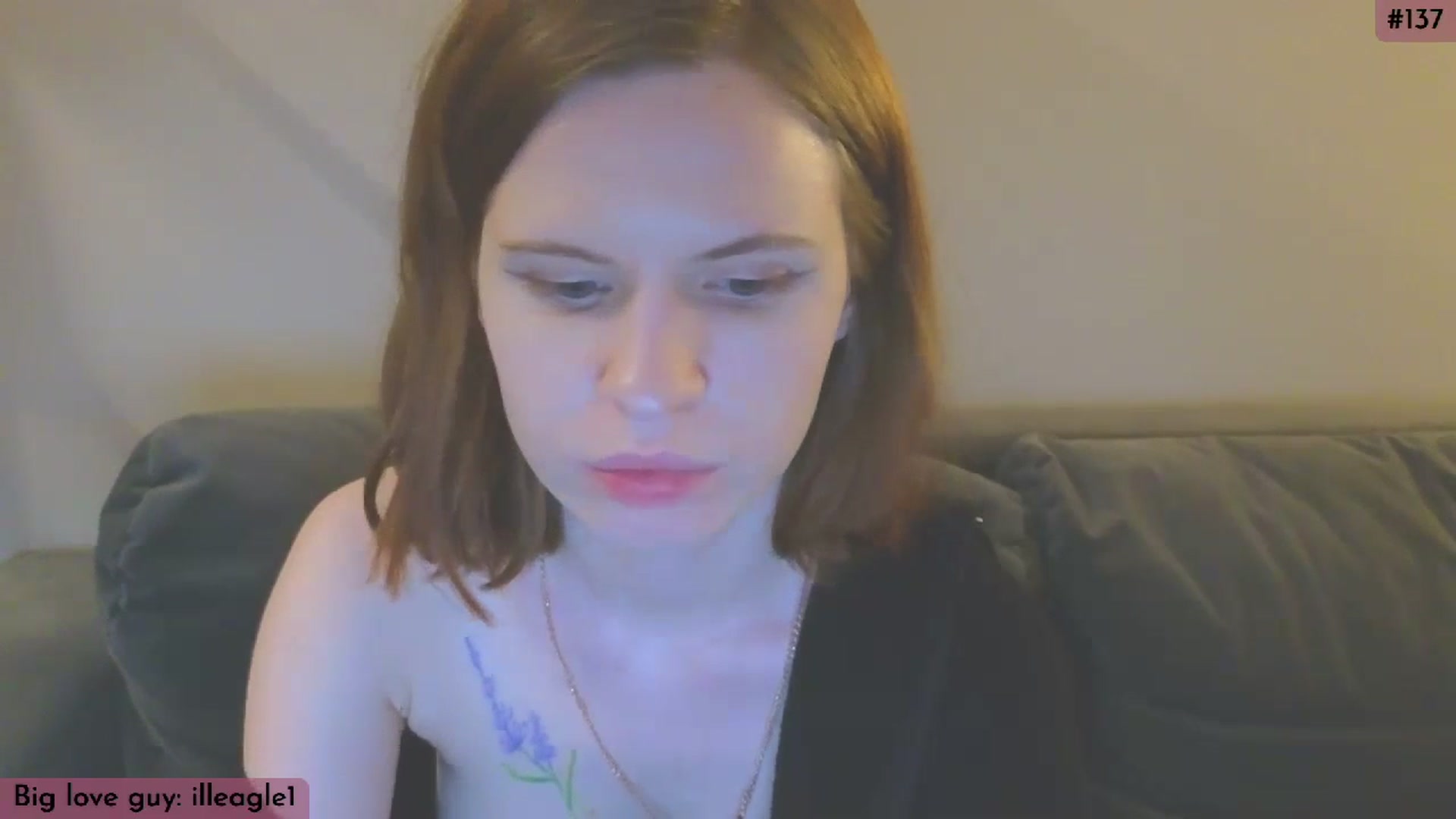 Gallery image thumbnail from Yuri_elfie's myfreecams stream on, 03/21/2024, 03:05 image 17 of 20