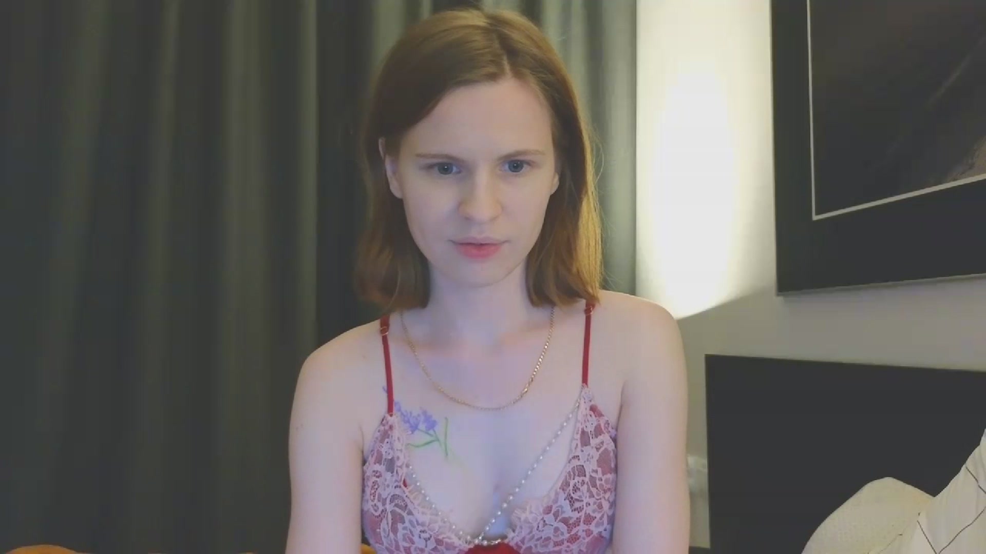 Gallery image thumbnail from Yuri_elfie's myfreecams stream on, 04/07/2024, 04:08 image 13 of 20