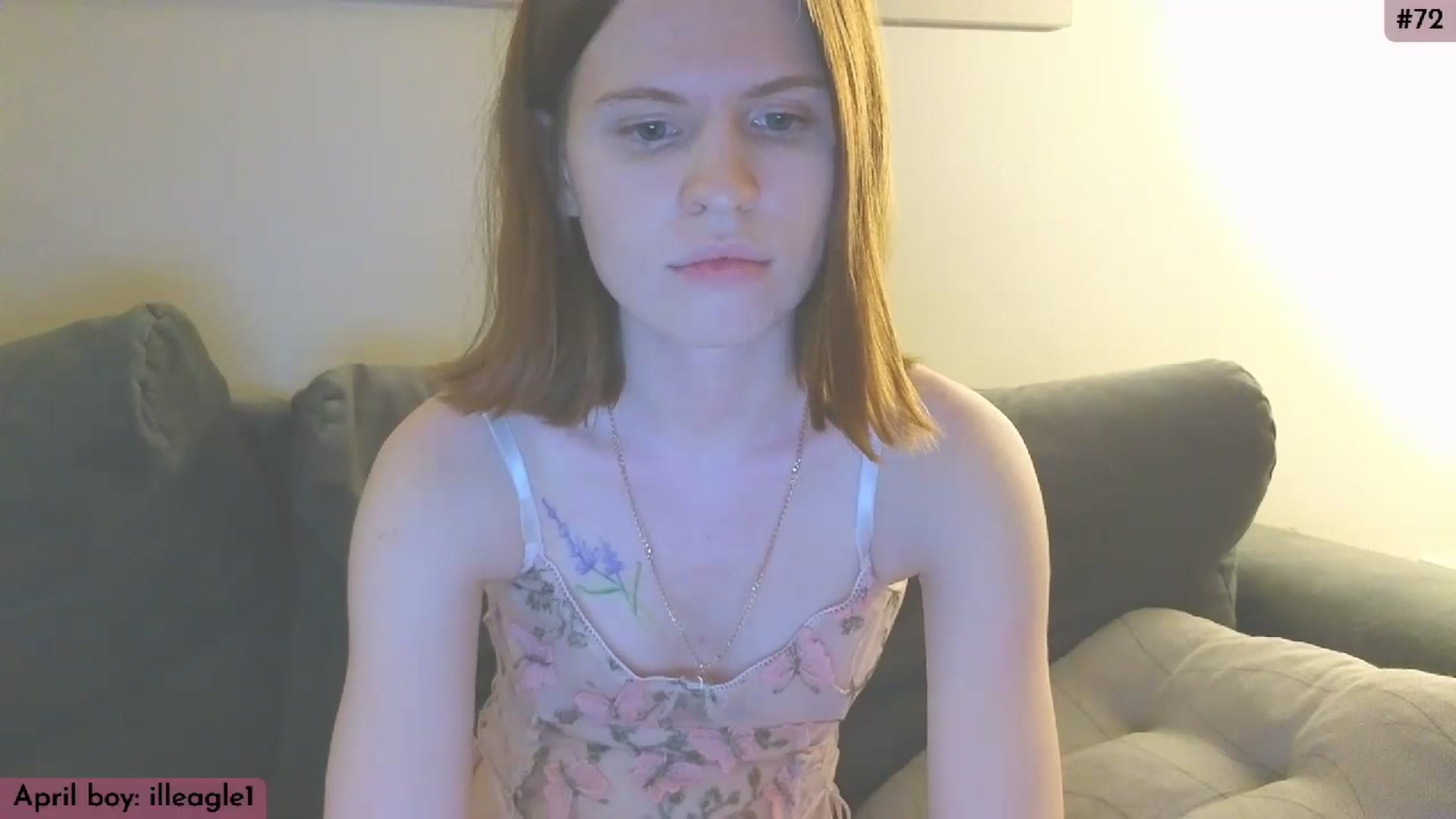 Gallery image thumbnail from Yuri_elfie's myfreecams stream on, 04/10/2024, 04:21 image 4 of 20