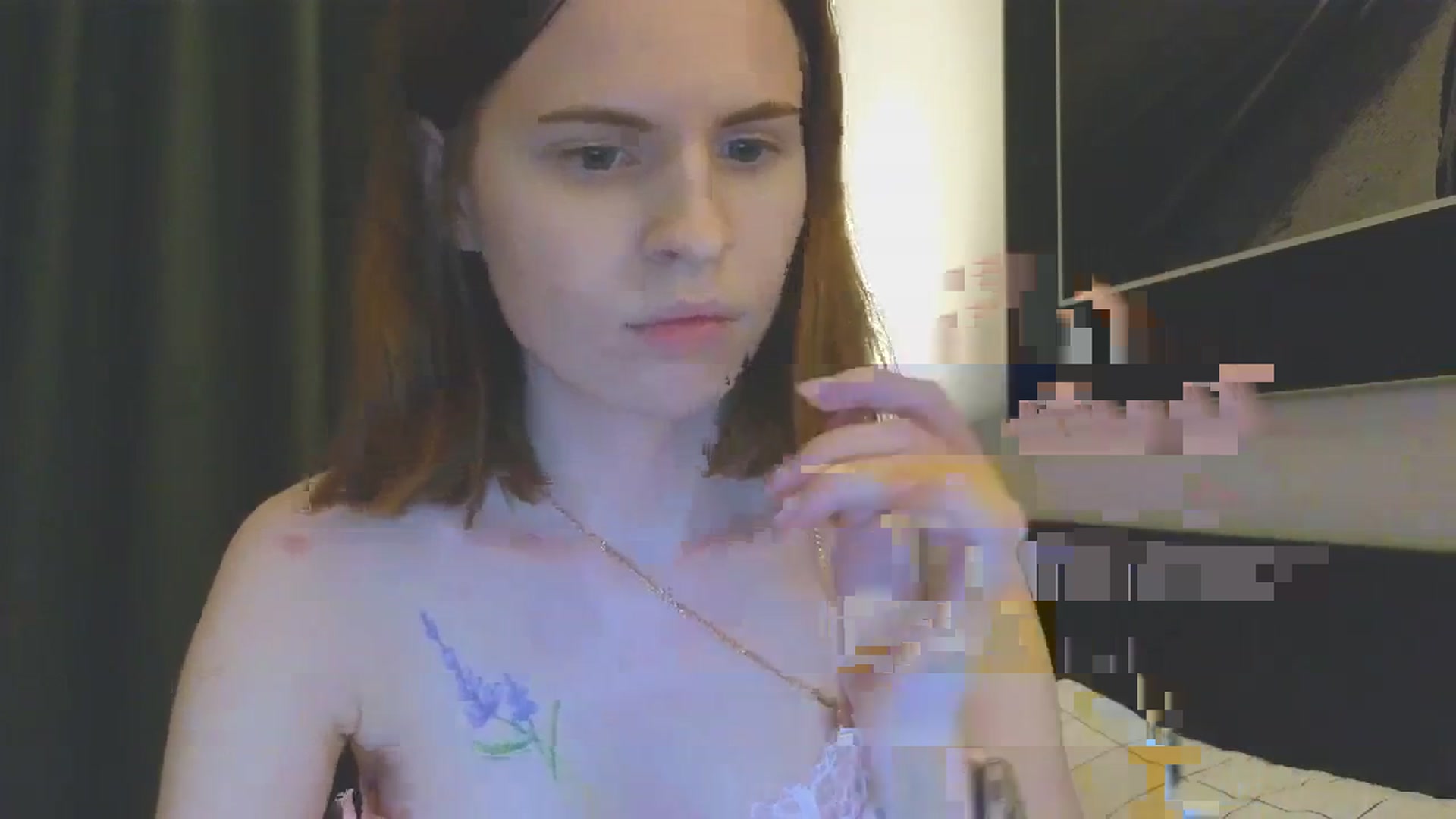 Gallery image thumbnail from Yuri_elfie's myfreecams stream on, 04/14/2024, 02:39 image 8 of 20