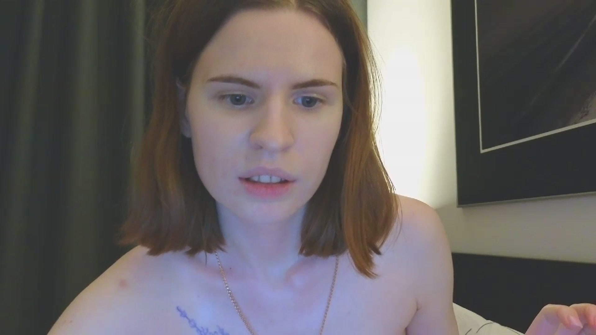 Gallery image thumbnail from Yuri_elfie's myfreecams stream on, 04/14/2024, 05:45 image 9 of 20