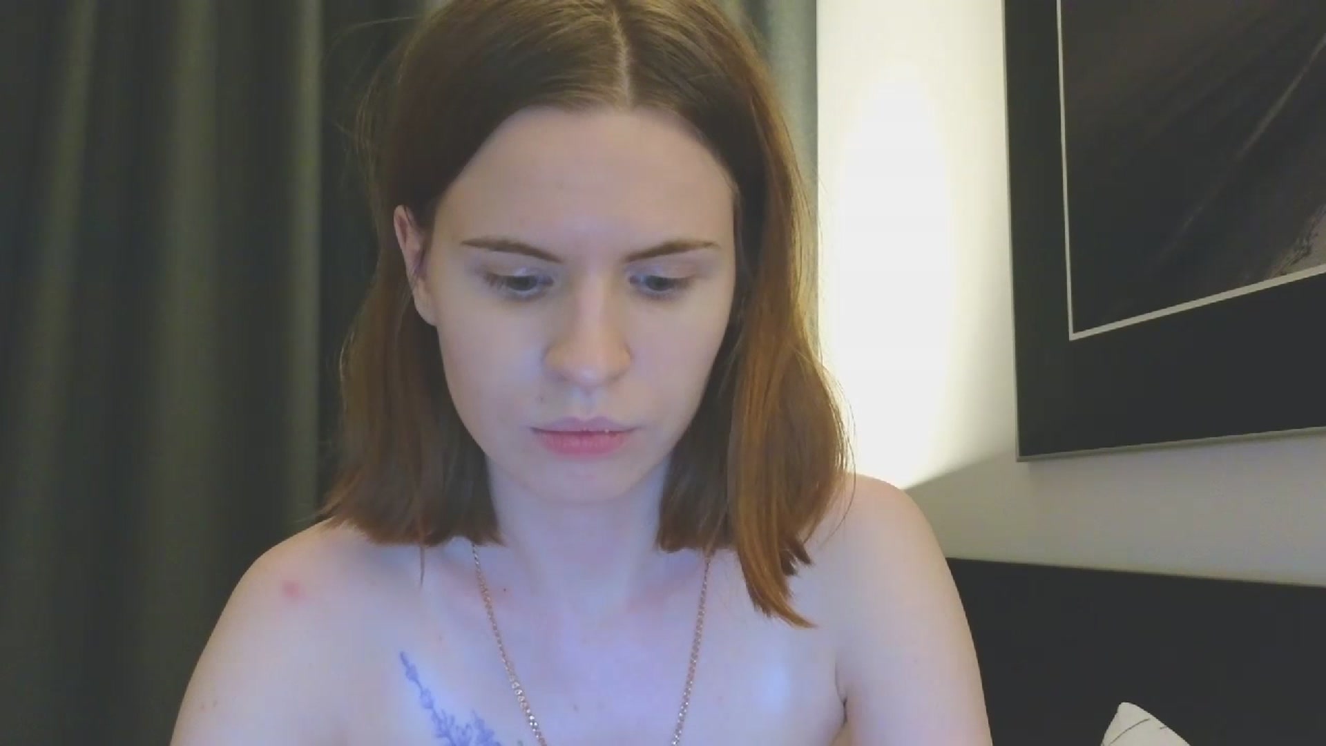 Gallery image thumbnail from Yuri_elfie's myfreecams stream on, 04/14/2024, 05:45 image 10 of 20