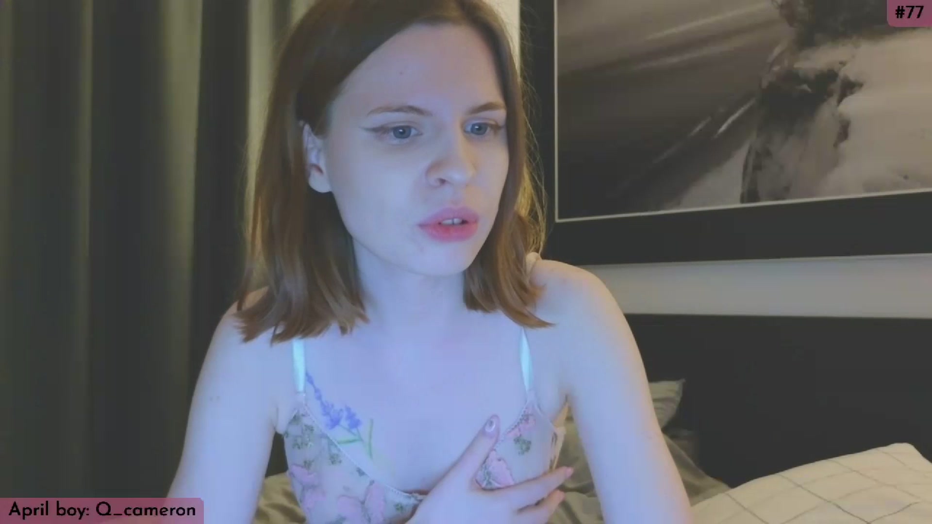Gallery image thumbnail from Yuri_elfie's myfreecams stream on, 04/21/2024, 01:47 image 18 of 20