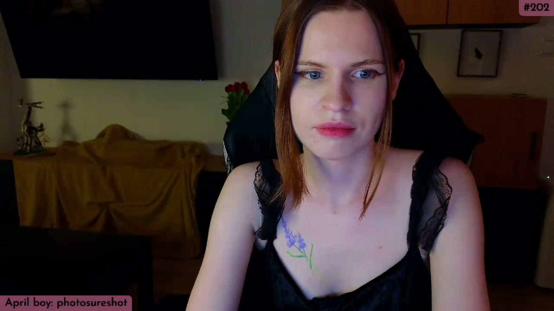 Gallery image thumbnail from Yuri_elfie's myfreecams stream on, 05/04/2024, 01:35 image 7 of 20