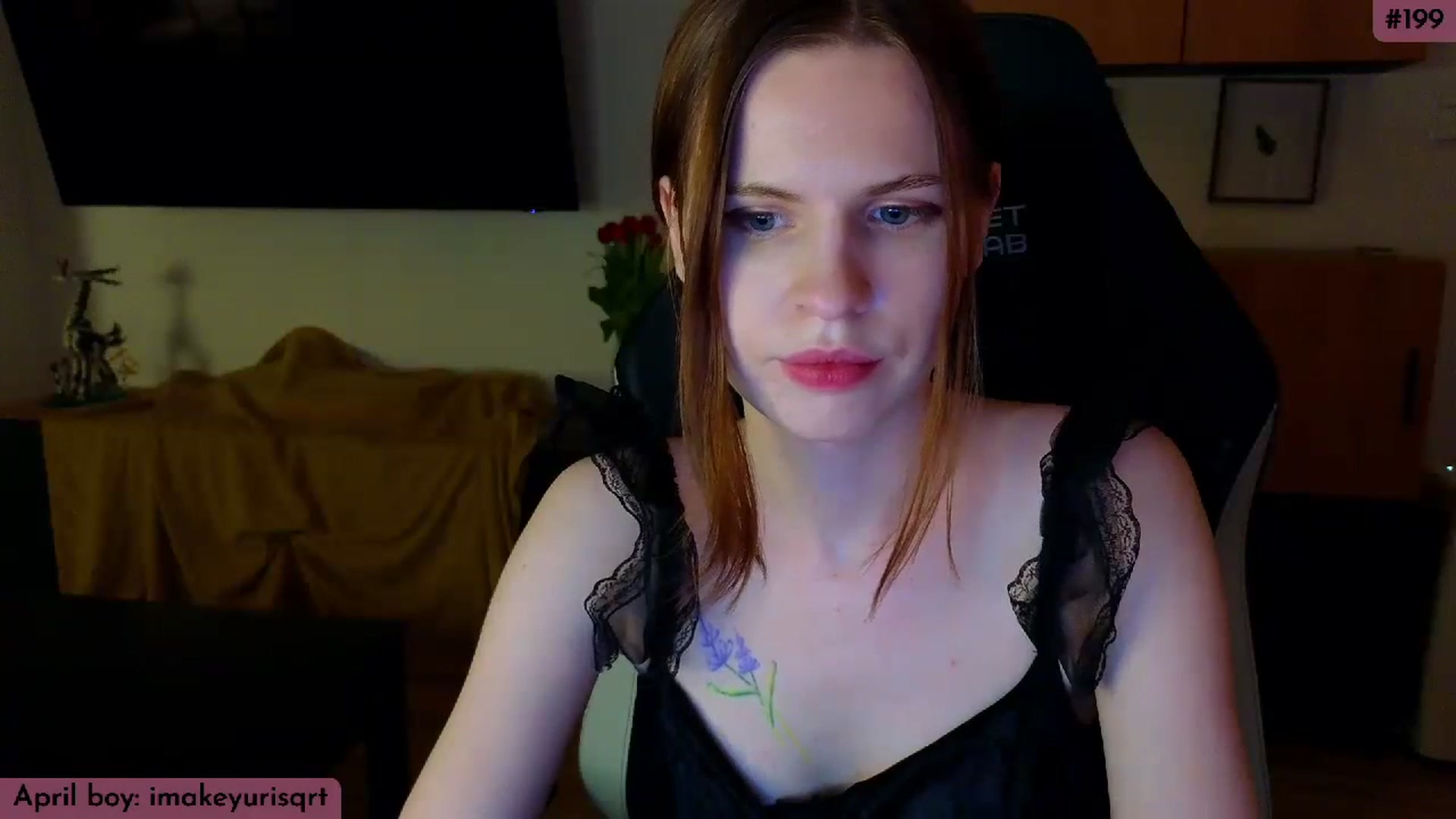 Gallery image thumbnail from Yuri_elfie's myfreecams stream on, 05/04/2024, 01:35 image 11 of 20