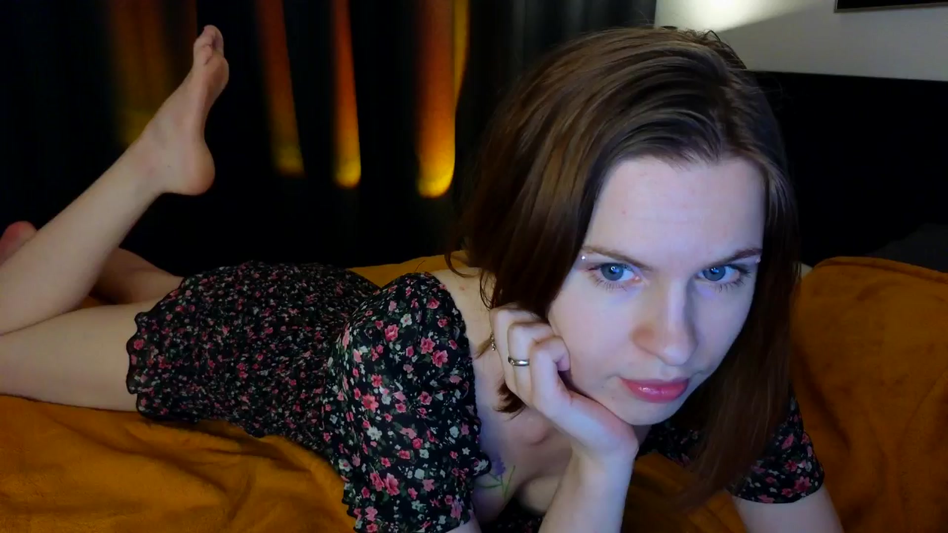 Gallery image thumbnail from Yuri_elfie's myfreecams stream on, 05/09/2024, 03:14 image 3 of 20