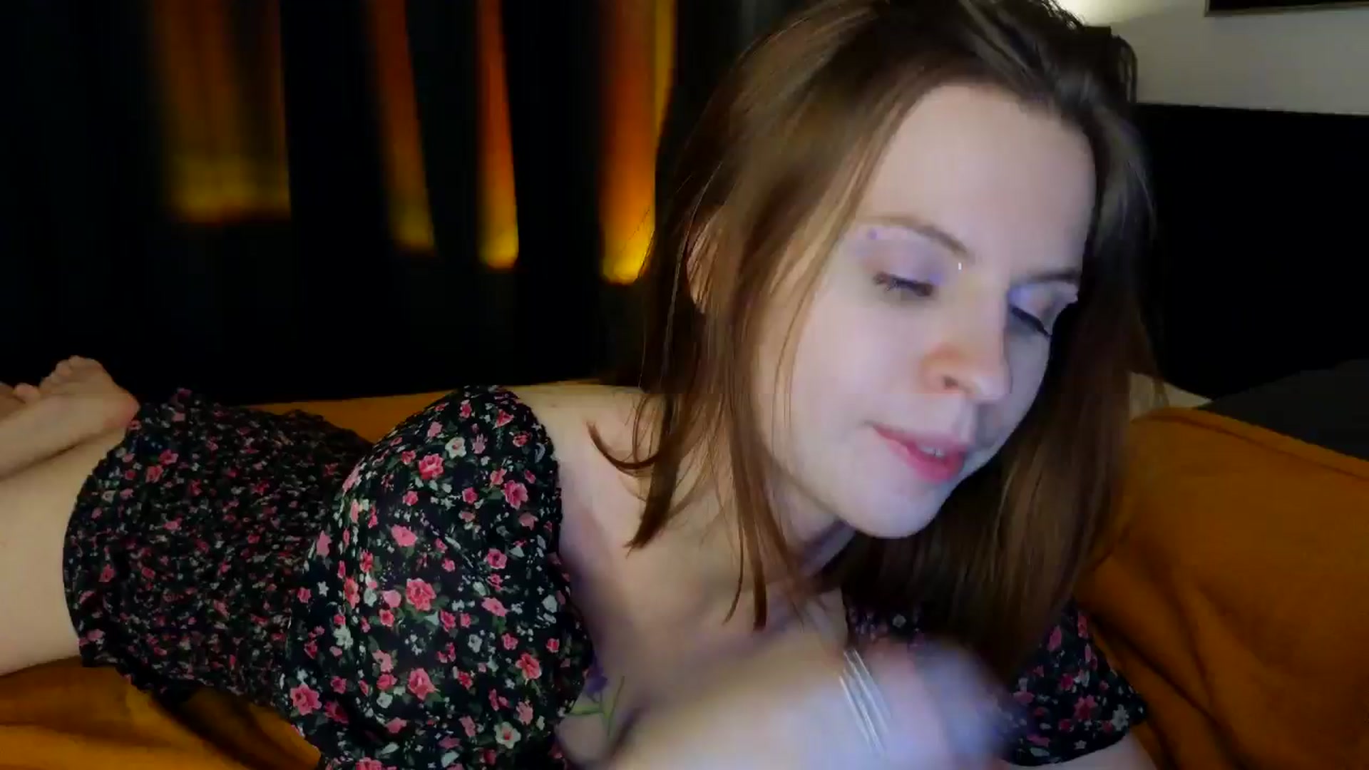 Gallery image thumbnail from Yuri_elfie's myfreecams stream on, 05/09/2024, 03:14 image 7 of 20