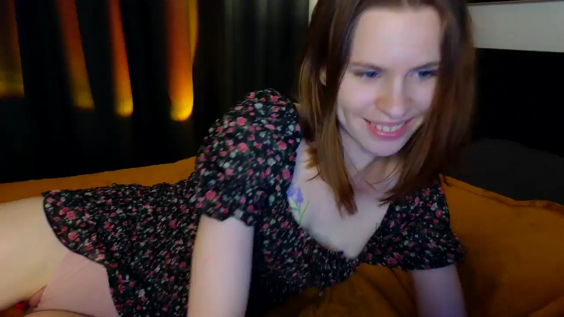 Gallery image thumbnail from Yuri_elfie's myfreecams stream on, 05/09/2024, 03:14 image 12 of 20
