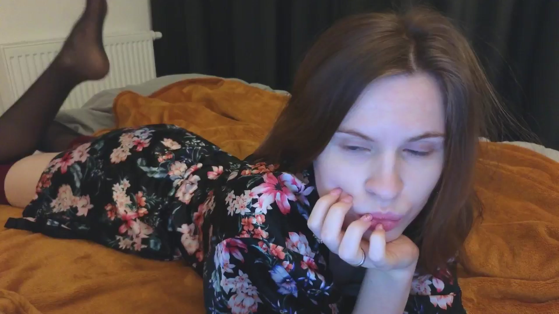 Gallery image thumbnail from Yuri_elfie's myfreecams stream on, 05/10/2024, 17:32 image 2 of 20