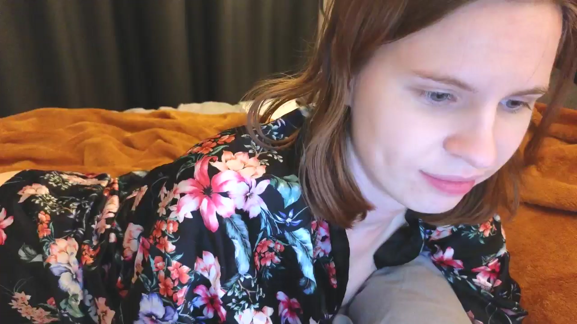 Gallery image thumbnail from Yuri_elfie's myfreecams stream on, 05/10/2024, 18:07 image 20 of 20