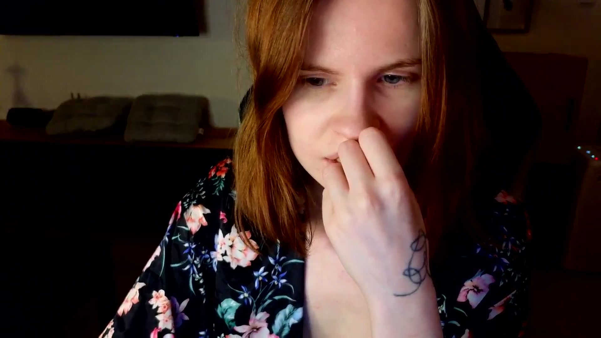 Gallery image thumbnail from Yuri_elfie's myfreecams stream on, 05/11/2024, 01:55 image 7 of 20