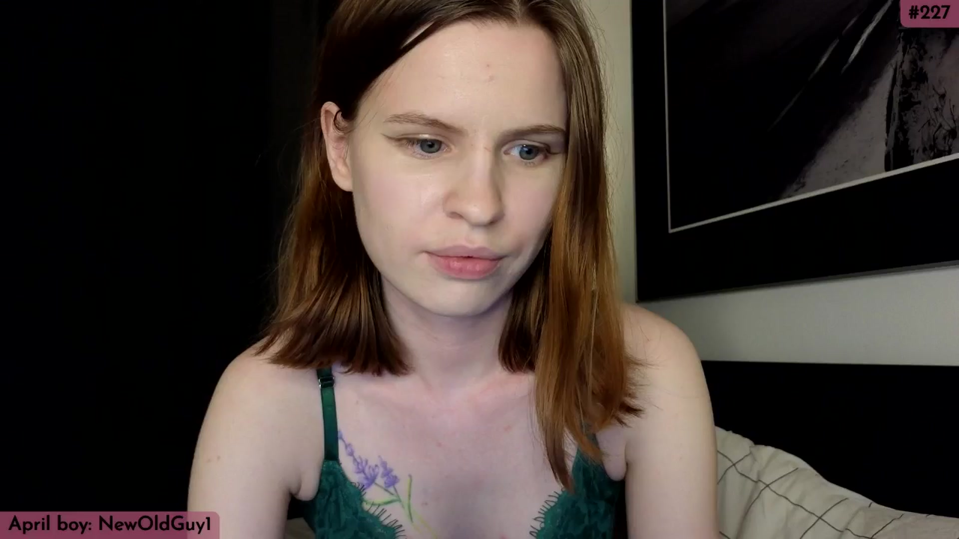Gallery image thumbnail from Yuri_elfie's myfreecams stream on, 06/05/2024, 03:02 image 1 of 20