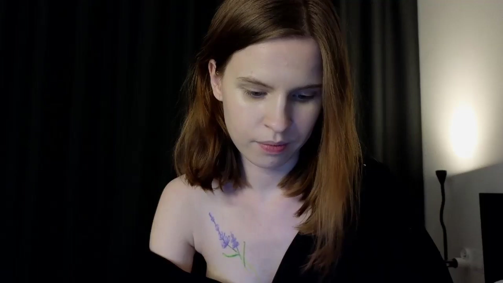 Gallery image thumbnail from Yuri_elfie's myfreecams stream on, 06/23/2024, 24:04 image 17 of 20