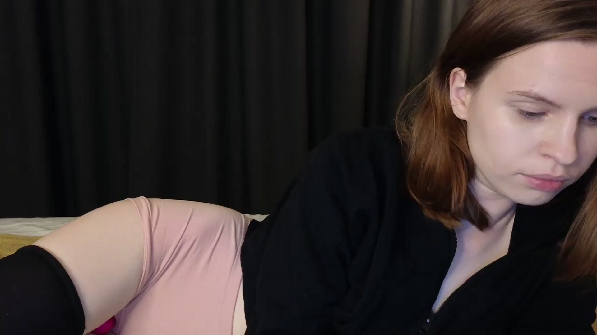 Gallery image thumbnail from Yuri_elfie's myfreecams stream on, 06/23/2024, 24:04 image 2 of 20