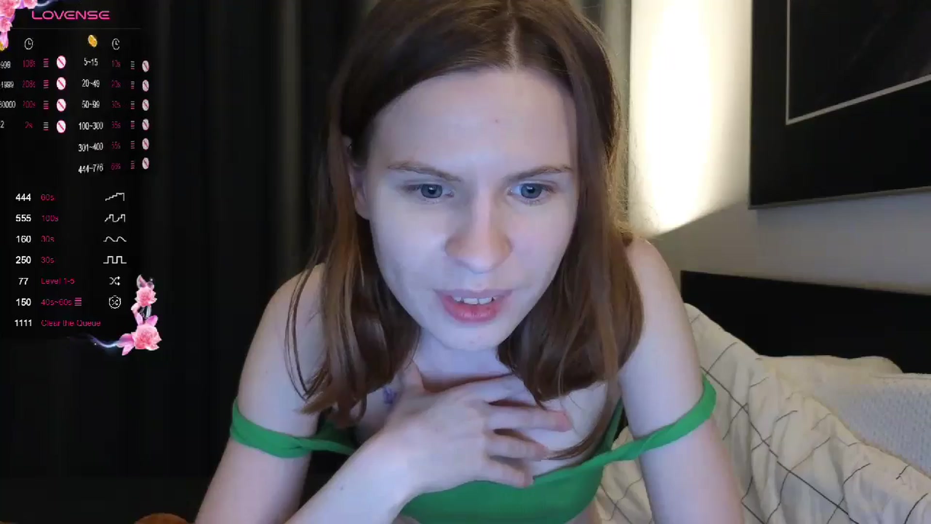 Gallery image thumbnail from Yuri_elfie's myfreecams stream on, 06/26/2024, 05:04 image 18 of 20